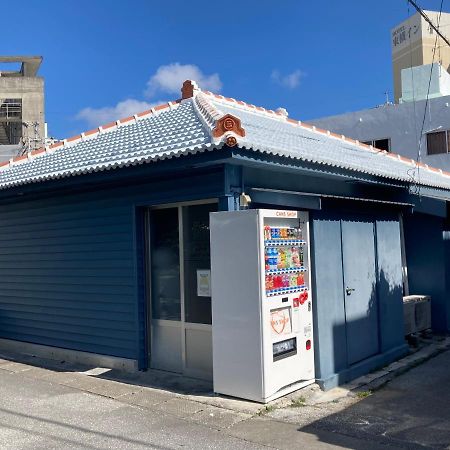 Family Room Okinawa Naha Eksteriør billede